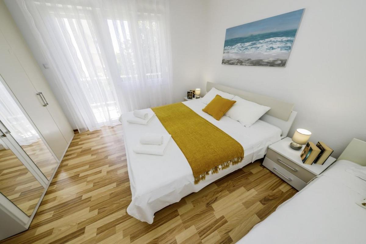 Ani In Trogir * Mittel-Dalmatien Hotel Donji Seget Exterior photo