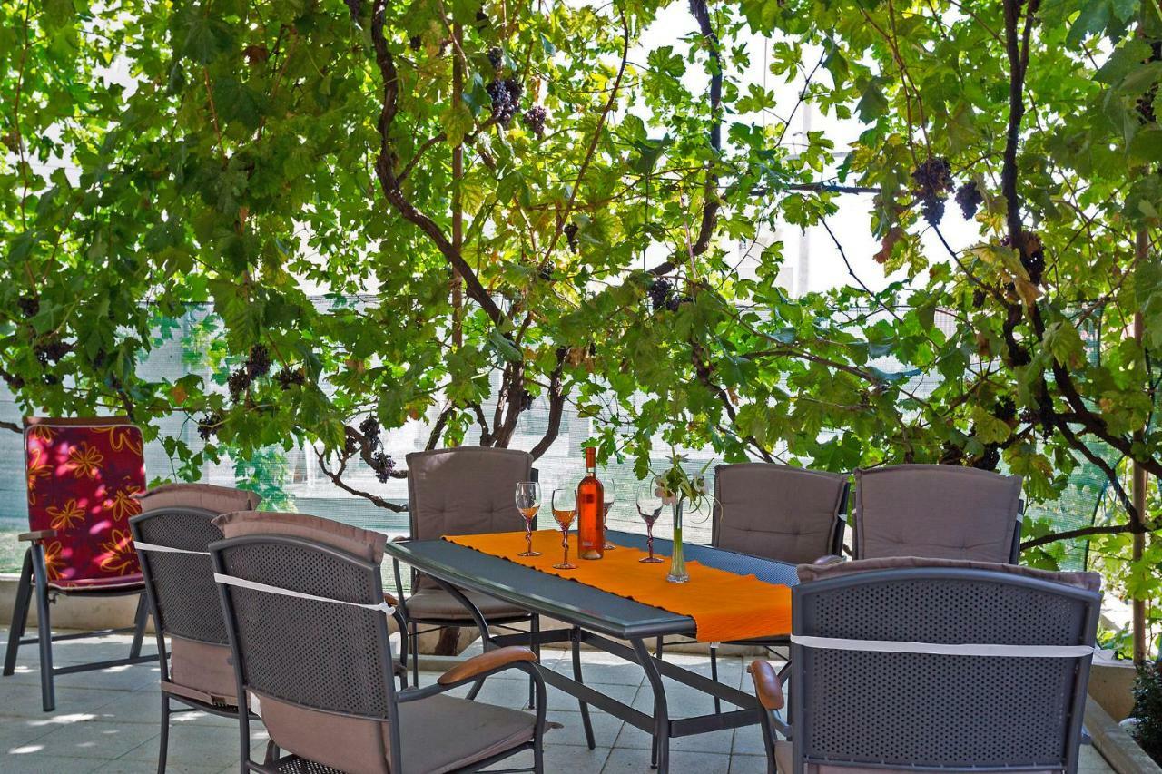 Ani In Trogir * Mittel-Dalmatien Hotel Donji Seget Exterior photo